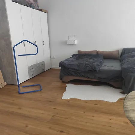 Flat * הנובר