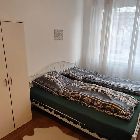 Flat הנובר