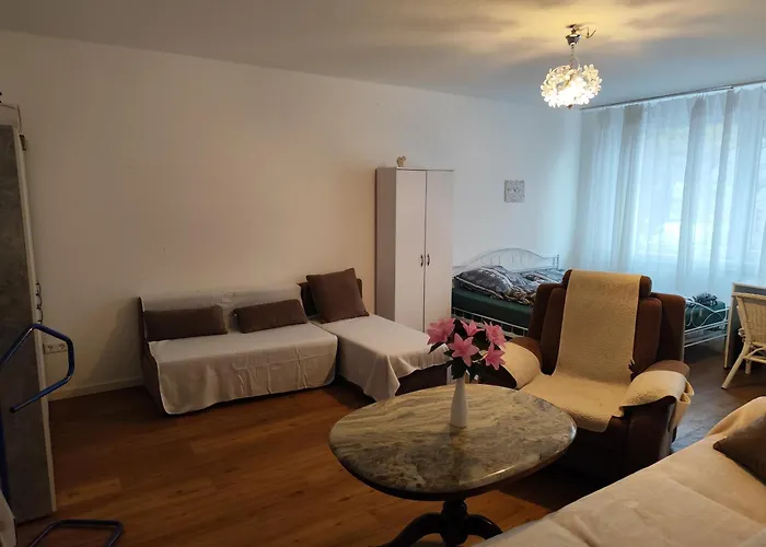 Flat Apartment *